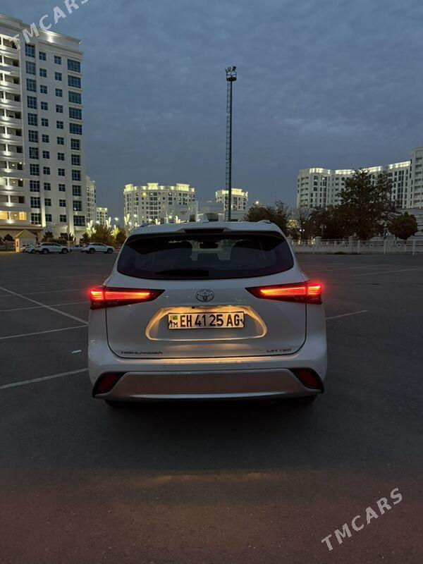 Toyota Highlander 2021 - 630 000 TMT - Ашхабад - img 4