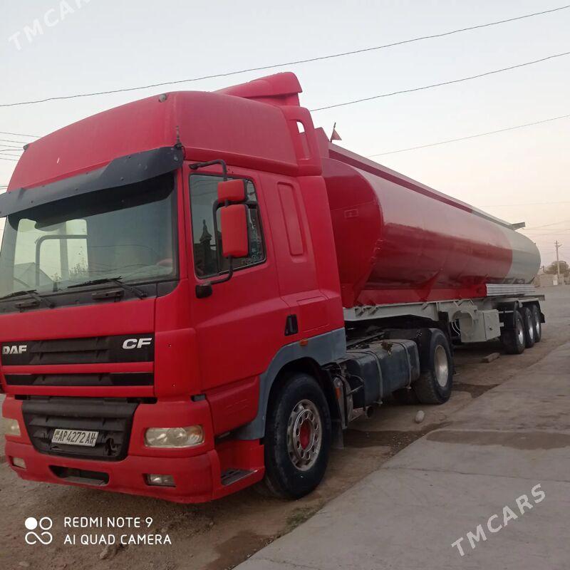 DAF FX 95 2010 - 860 000 TMT - Ýaşlyk - img 10