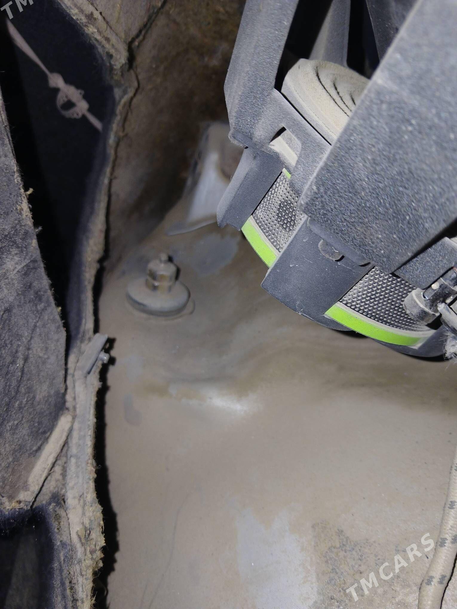 Opel Vectra 1991 - 32 000 TMT - Байрамали - img 7