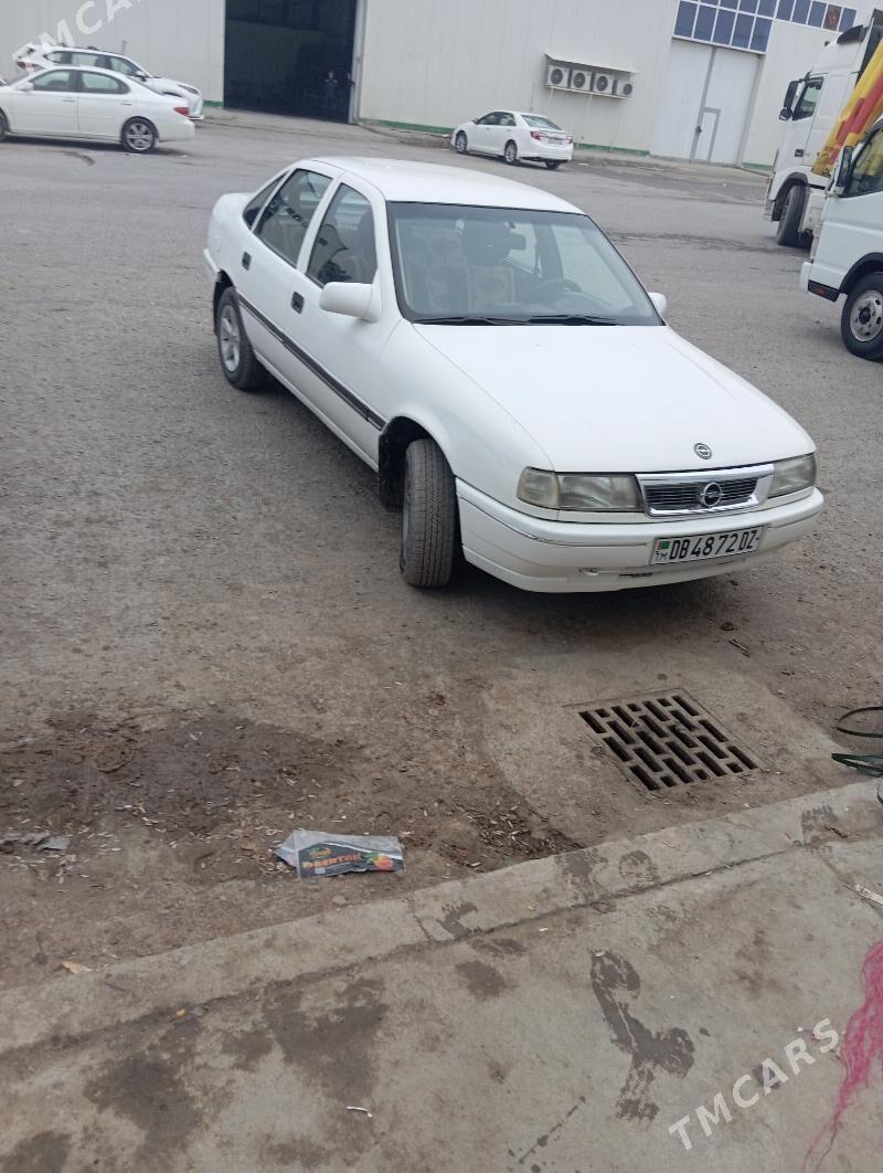 Opel Vectra 1990 - 40 000 TMT - Губадаг - img 4