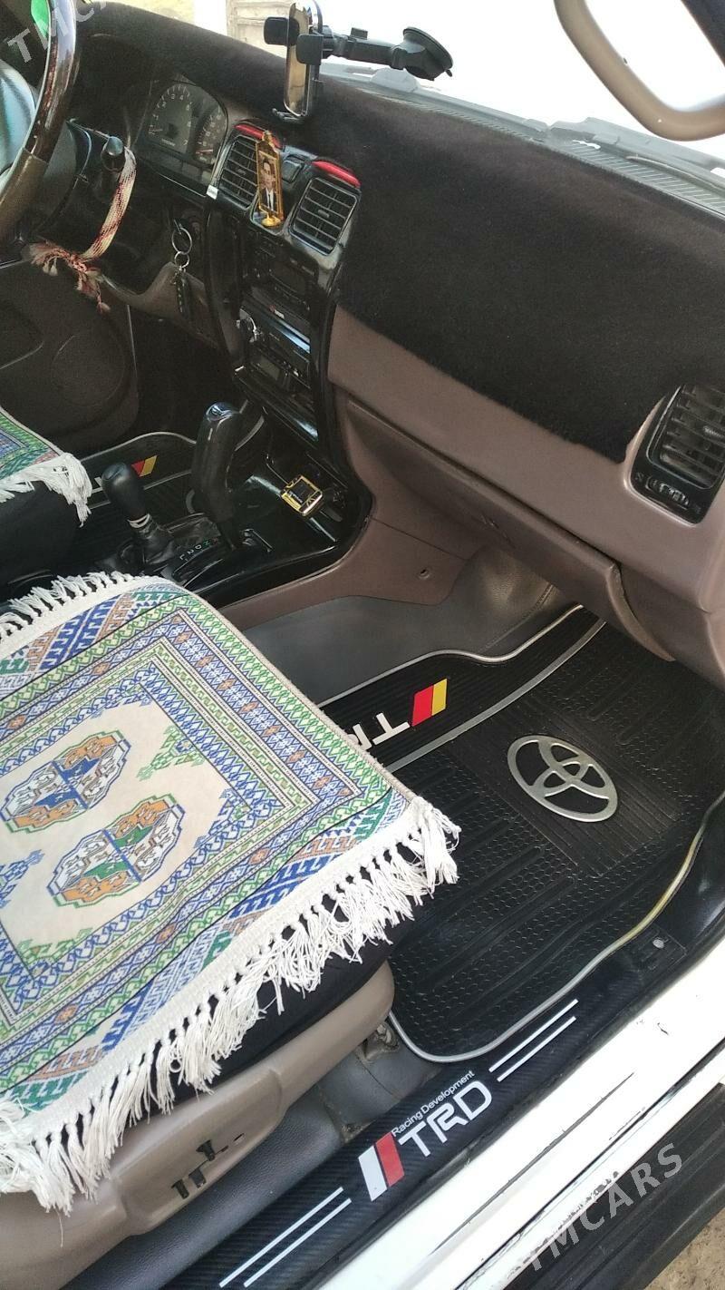 Toyota 4Runner 2002 - 168 000 TMT - Кака - img 6