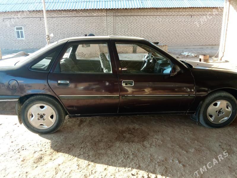 Opel Vectra 1993 - 36 000 TMT - Байрамали - img 5