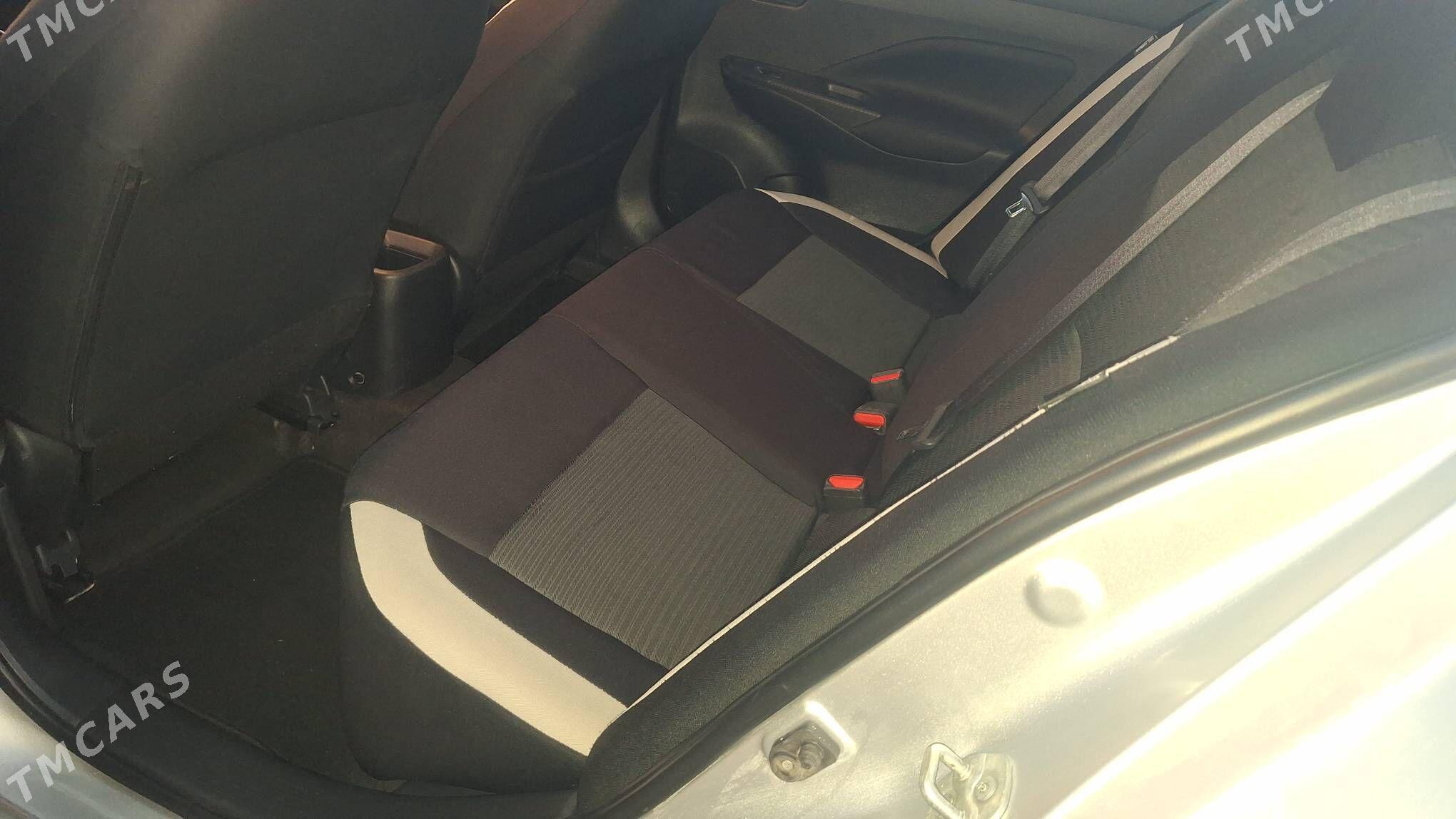 Nissan Versa 2021 - 195 000 TMT - Бабадайхан - img 6