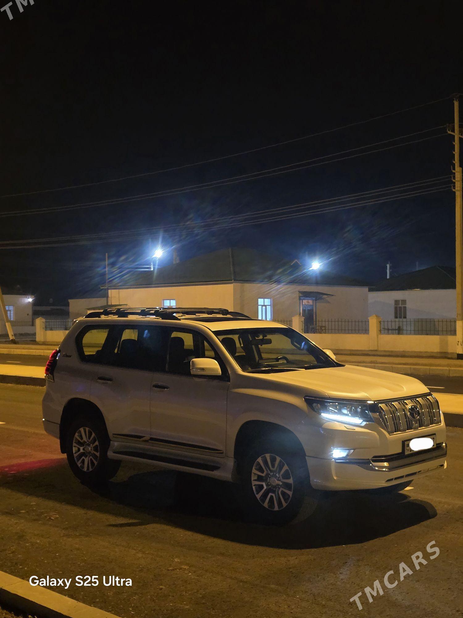 Toyota Land Cruiser Prado 2022 - 990 000 TMT - Köneürgenç - img 3