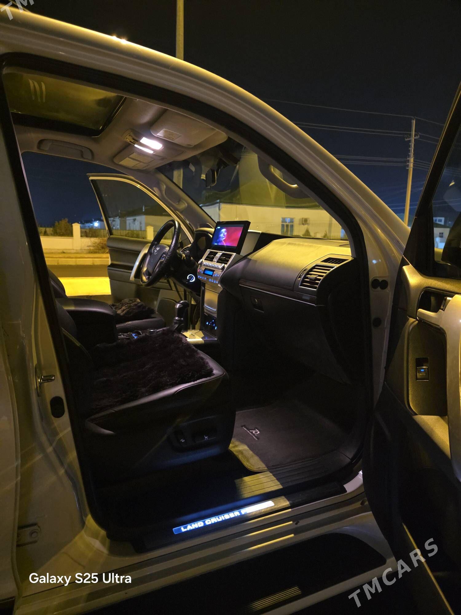 Toyota Land Cruiser Prado 2022 - 990 000 TMT - Köneürgenç - img 10