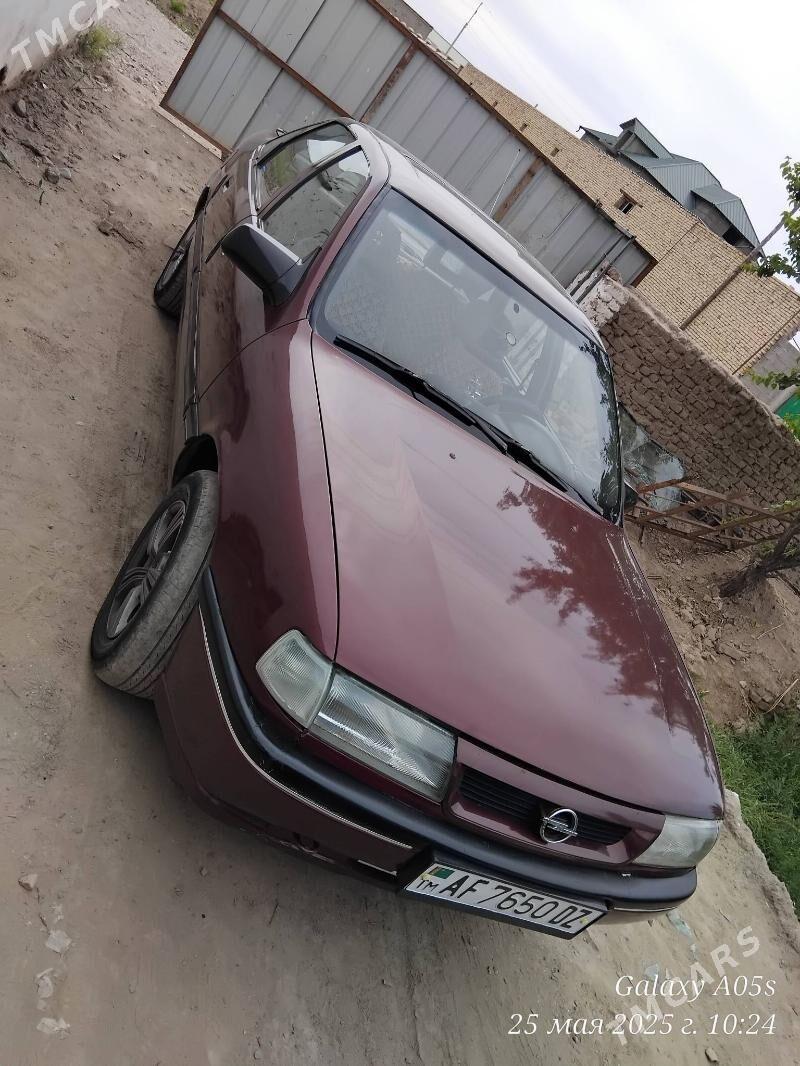 Opel Vectra 1992 - 50 000 TMT - Шабатский этрап - img 2