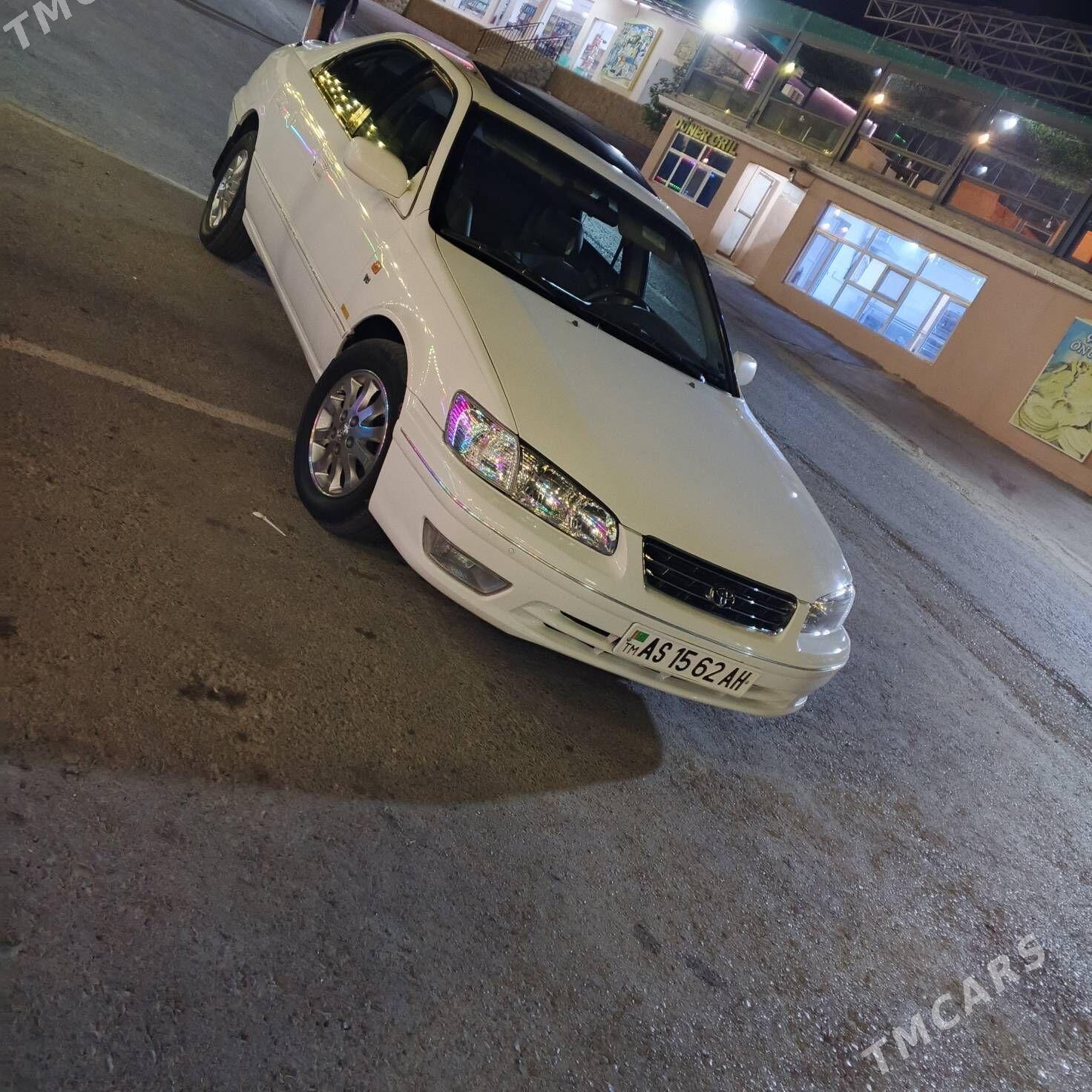 Toyota Camry 2000 - 177 000 TMT - Bäherden - img 3