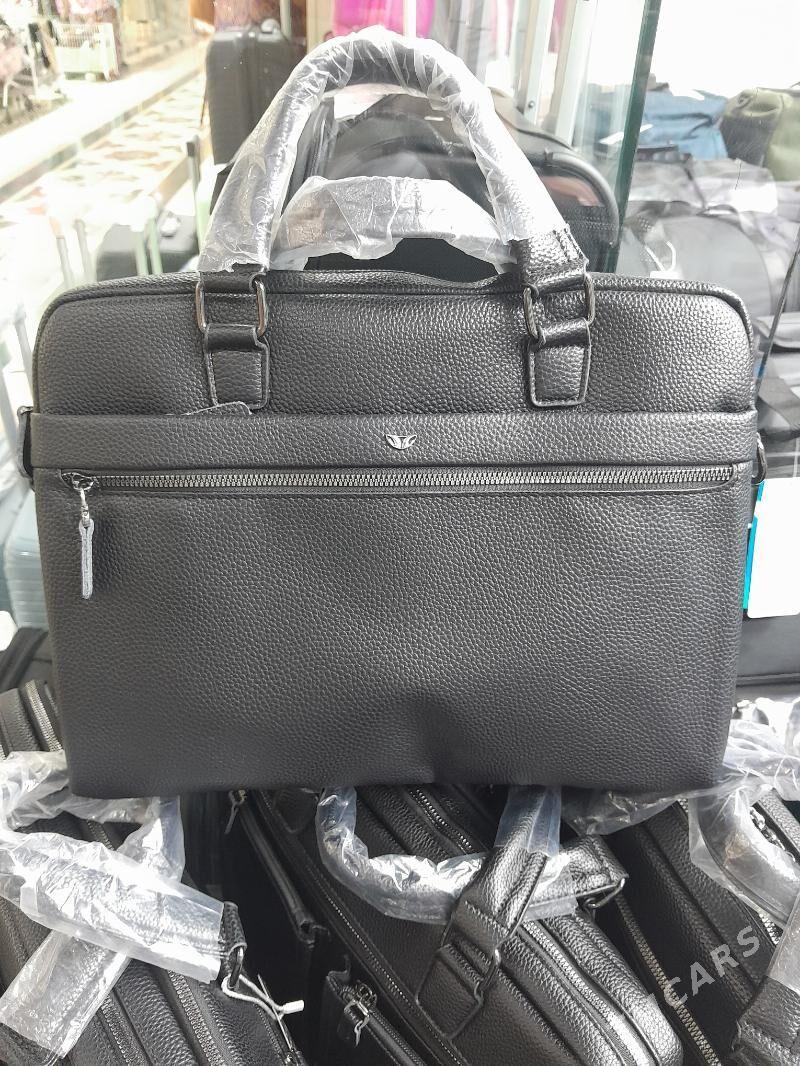 tergan sumka - Garaşsyzlygyň 15 ýyllygy Söwda Merkezi - img 2