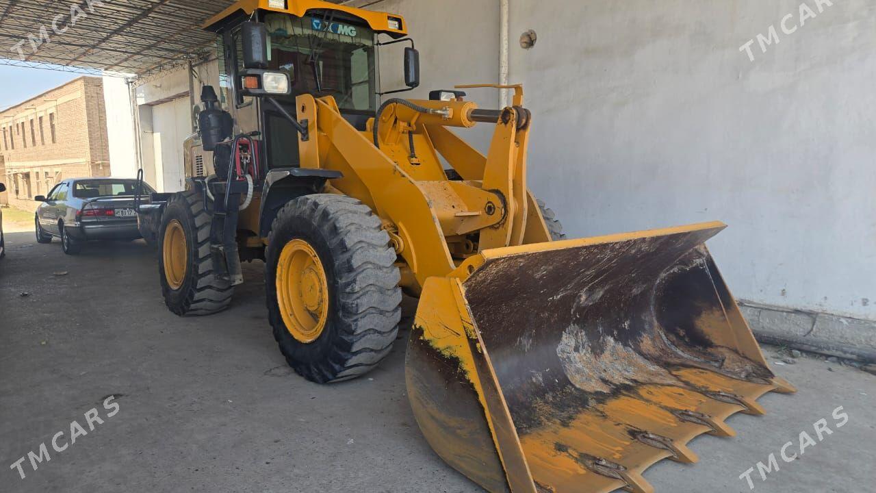 XCMG LW300F 2013 - 440 000 TMT - Саят - img 2