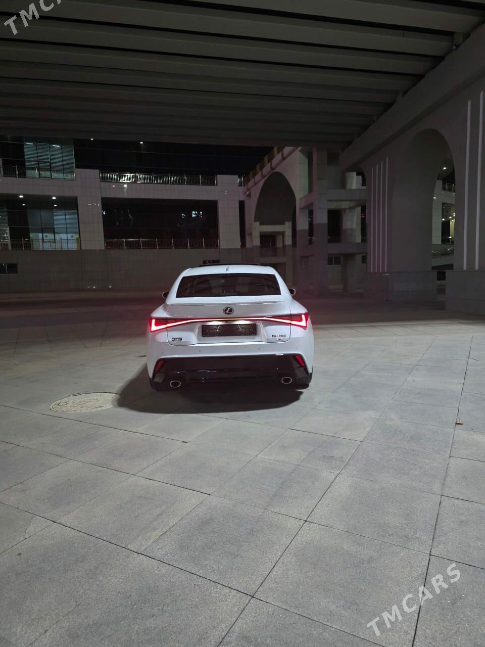 Lexus IS 350 2022 - 540 000 TMT - 15-nji tapgyr - img 2