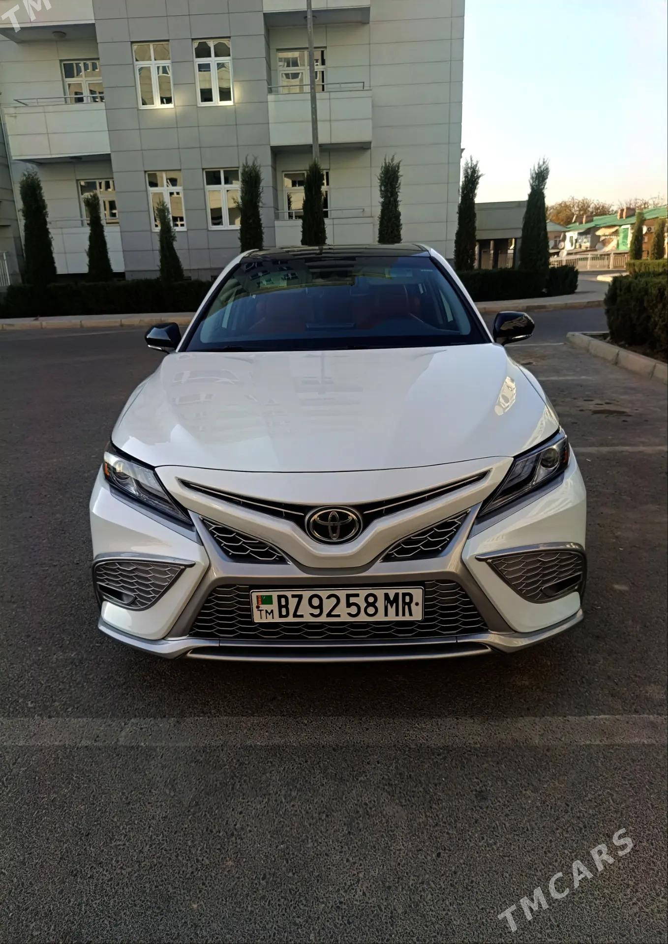 Toyota Camry 2022 - 350 000 TMT - Ашхабад - img 2