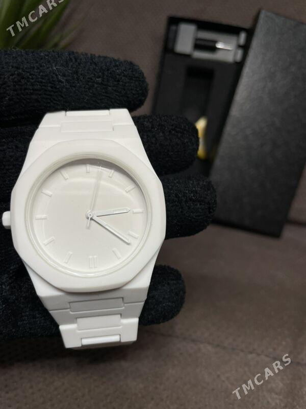 Karbon ak sagat - Mary - img 2