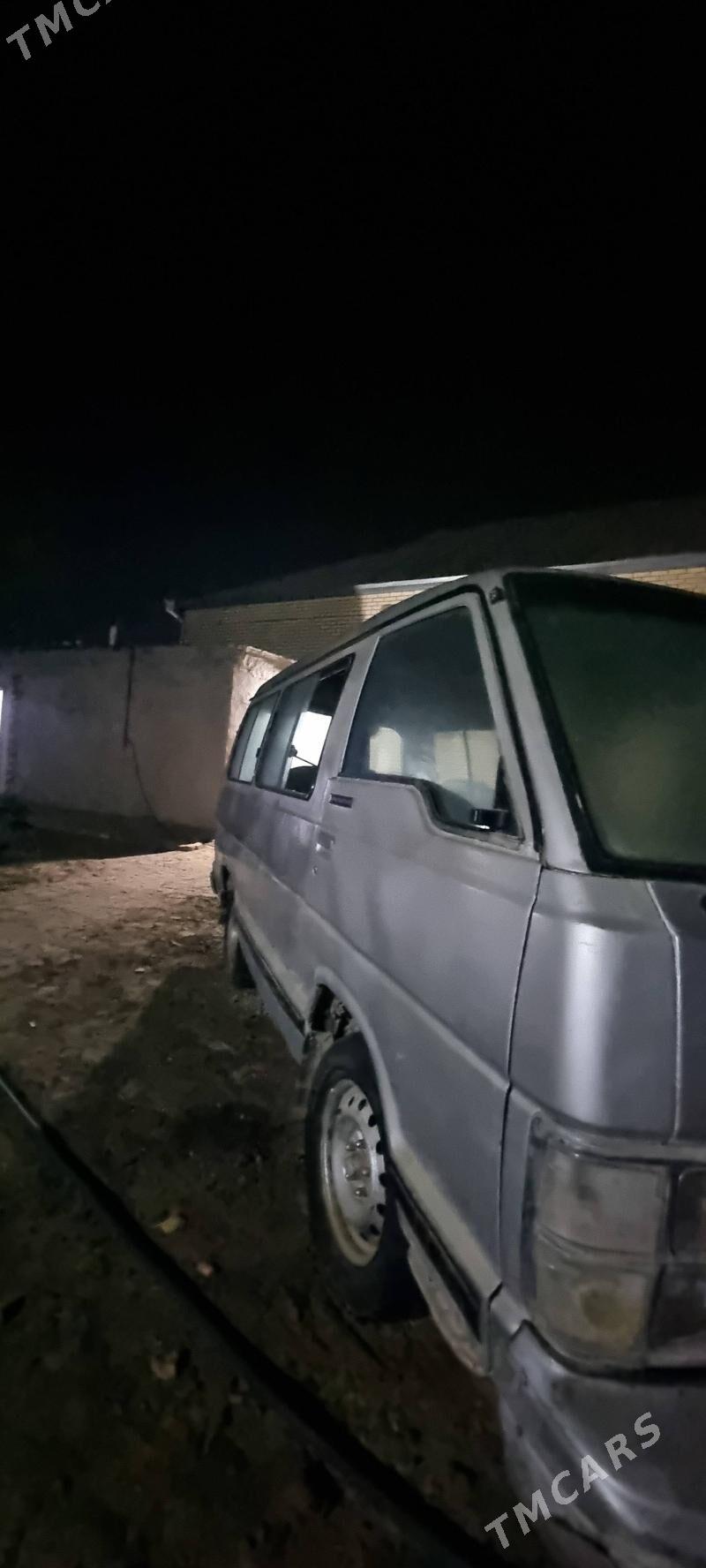 Toyota Hiace 1989 - 20 000 TMT - Mary - img 2