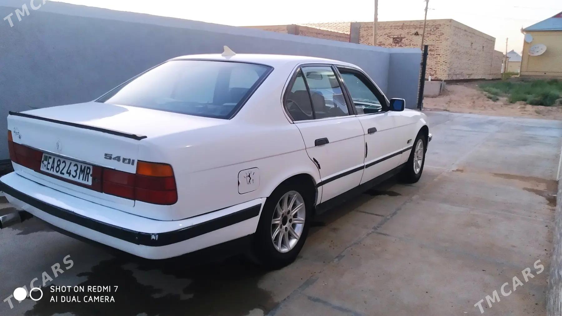 BMW 525 1989 - 60 000 TMT - Мары - img 3