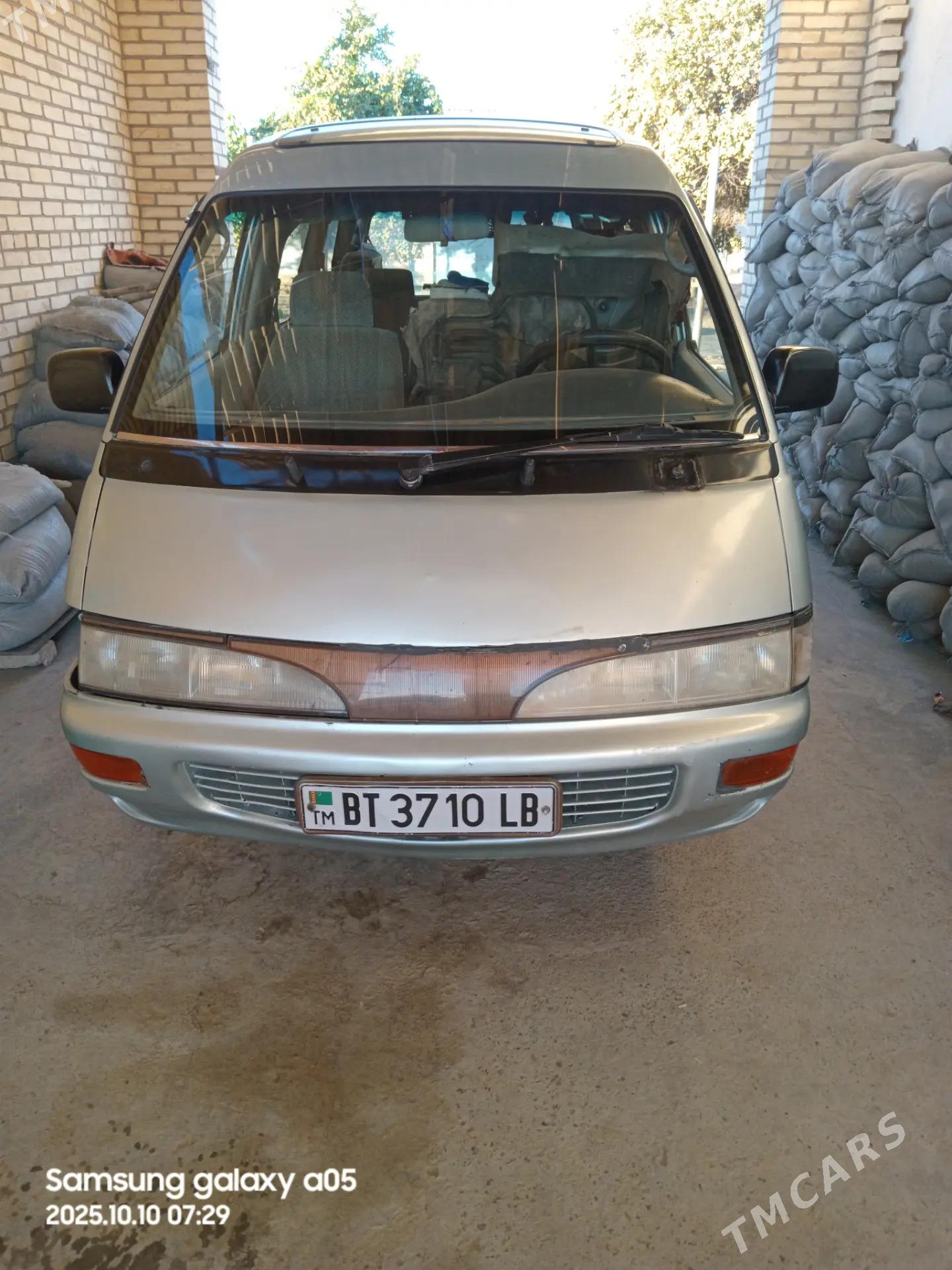 Toyota Lite ace 1993 - 55 000 TMT - Дянев - img 1