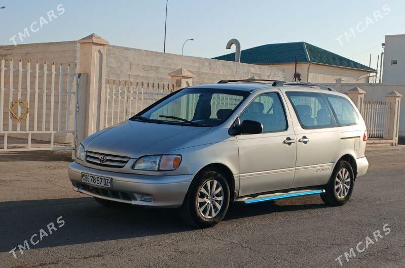 Toyota Sienna 2002 - 195 000 TMT - Gubadag - img 3