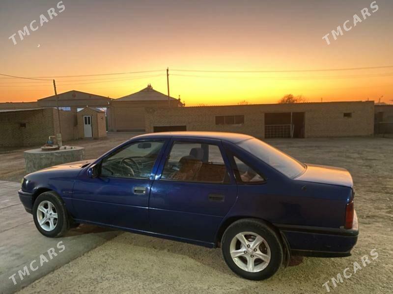 Opel Vectra 1991 - 25 000 TMT - Мургап - img 1