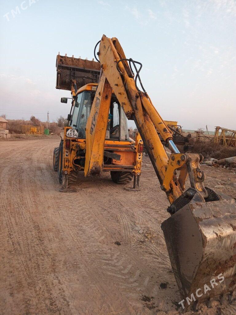 JCB 3CX Pothole Master 1998 - 380 000 TMT - Чарджоу - img 3