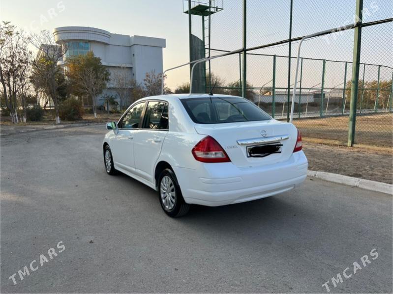 Nissan Versa 2011 - 120 000 TMT - Mary - img 4
