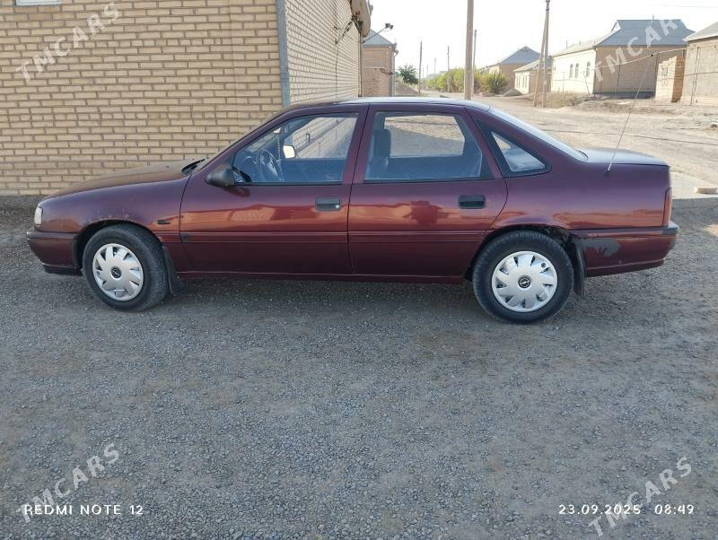 Opel Vectra 1992 - 35 000 TMT - Mary - img 6
