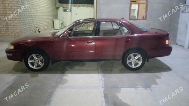 Toyota Camry 1993 - 103 000 TMT - Mary - img 4