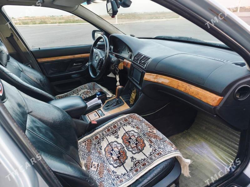 BMW E39 1997 - 130 000 TMT - Туркменабат - img 8