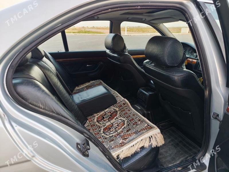 BMW E39 1997 - 130 000 TMT - Туркменабат - img 10