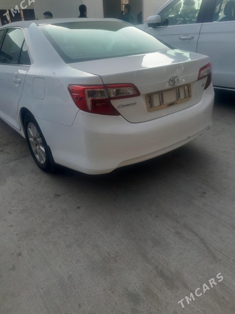 Toyota Camry 2013 - 200 000 TMT - Сакар - img 2
