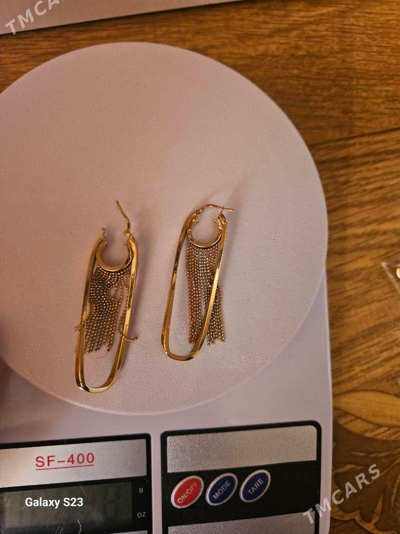 золотые серьги gulokhalka gyzy - Гаудан "В" - img 1