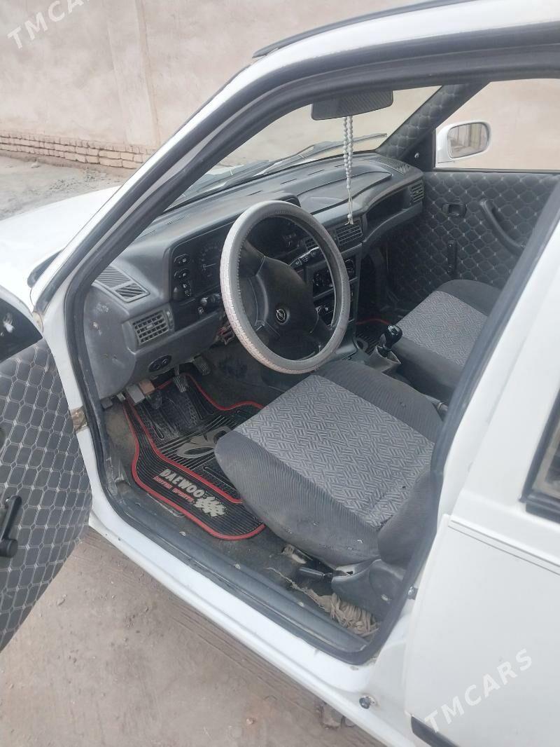 Daewoo Nexia 2002 - 28 000 TMT - Шабатский этрап - img 6