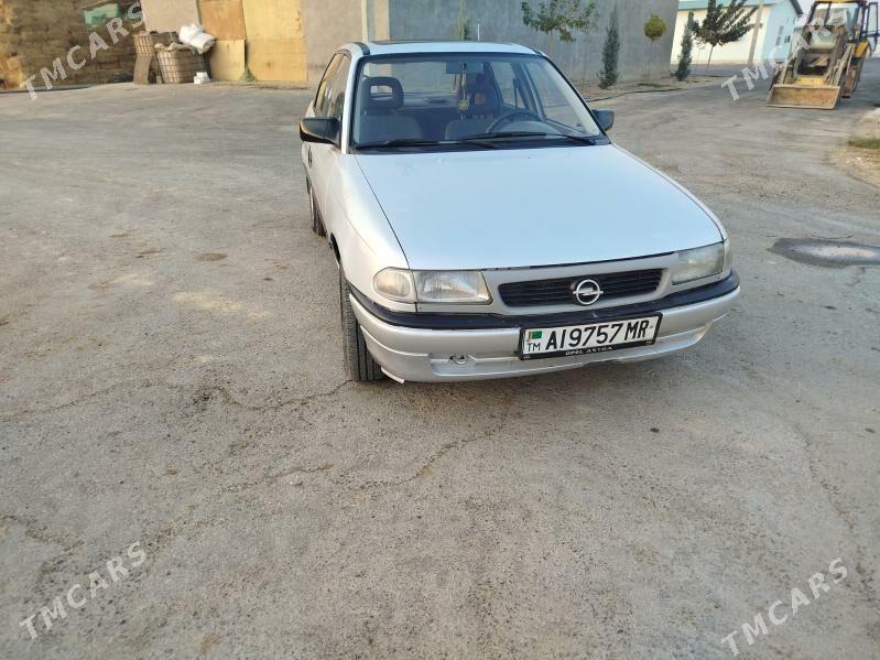 Opel Astra 1992 - 33 000 TMT - Ýolöten - img 4