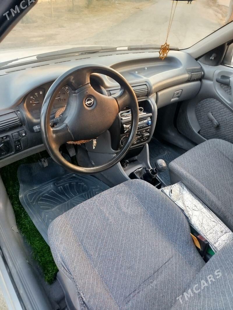 Opel Astra 1992 - 33 000 TMT - Ýolöten - img 2