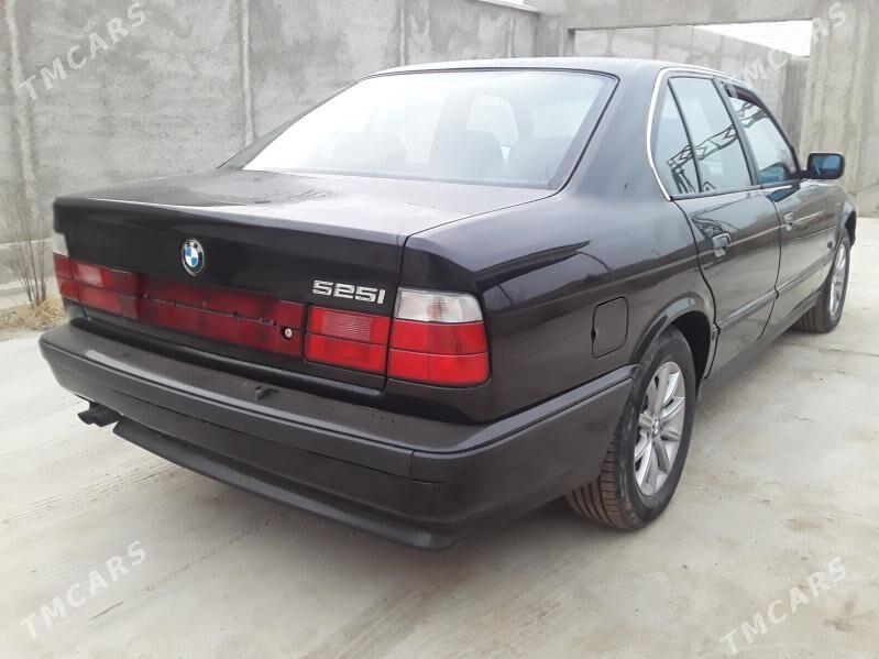 BMW 525 1994 - 70 000 TMT - Кёнеургенч - img 4