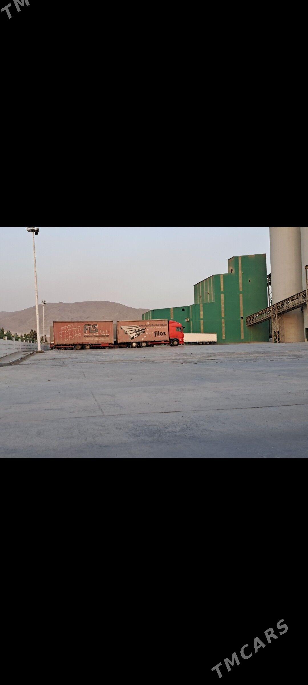 DAF FX 95 2003 - 725 000 TMT - Köýtendag - img 8