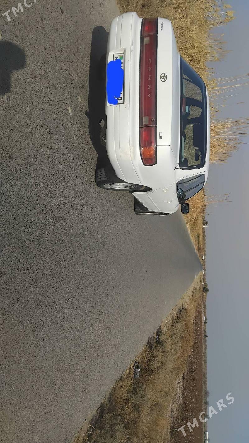 Toyota Camry 1993 - 88 000 TMT - Сакар - img 3