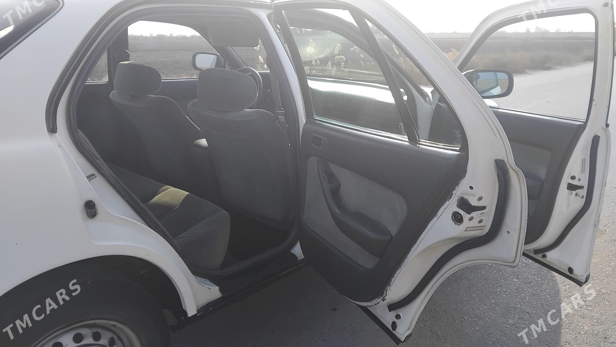 Toyota Camry 1993 - 88 000 TMT - Сакар - img 8