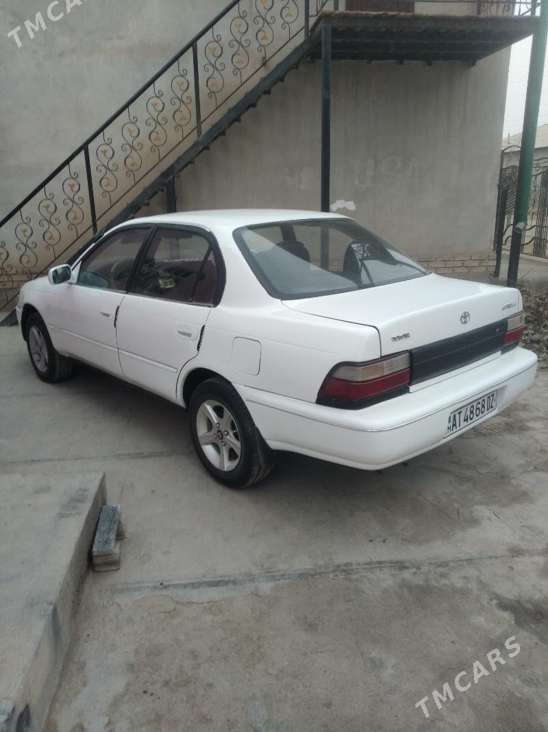 Toyota Corolla 1994 - 70 000 TMT - Дашогуз - img 3