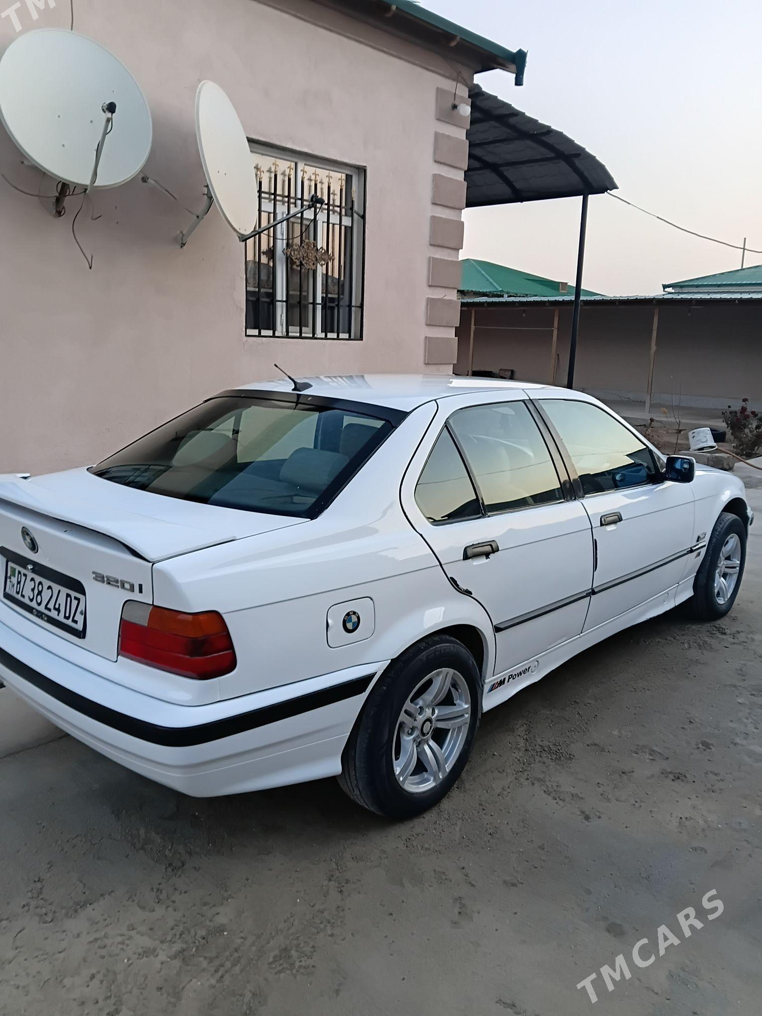BMW 320 1992 - 35 000 TMT - Daşoguz - img 2