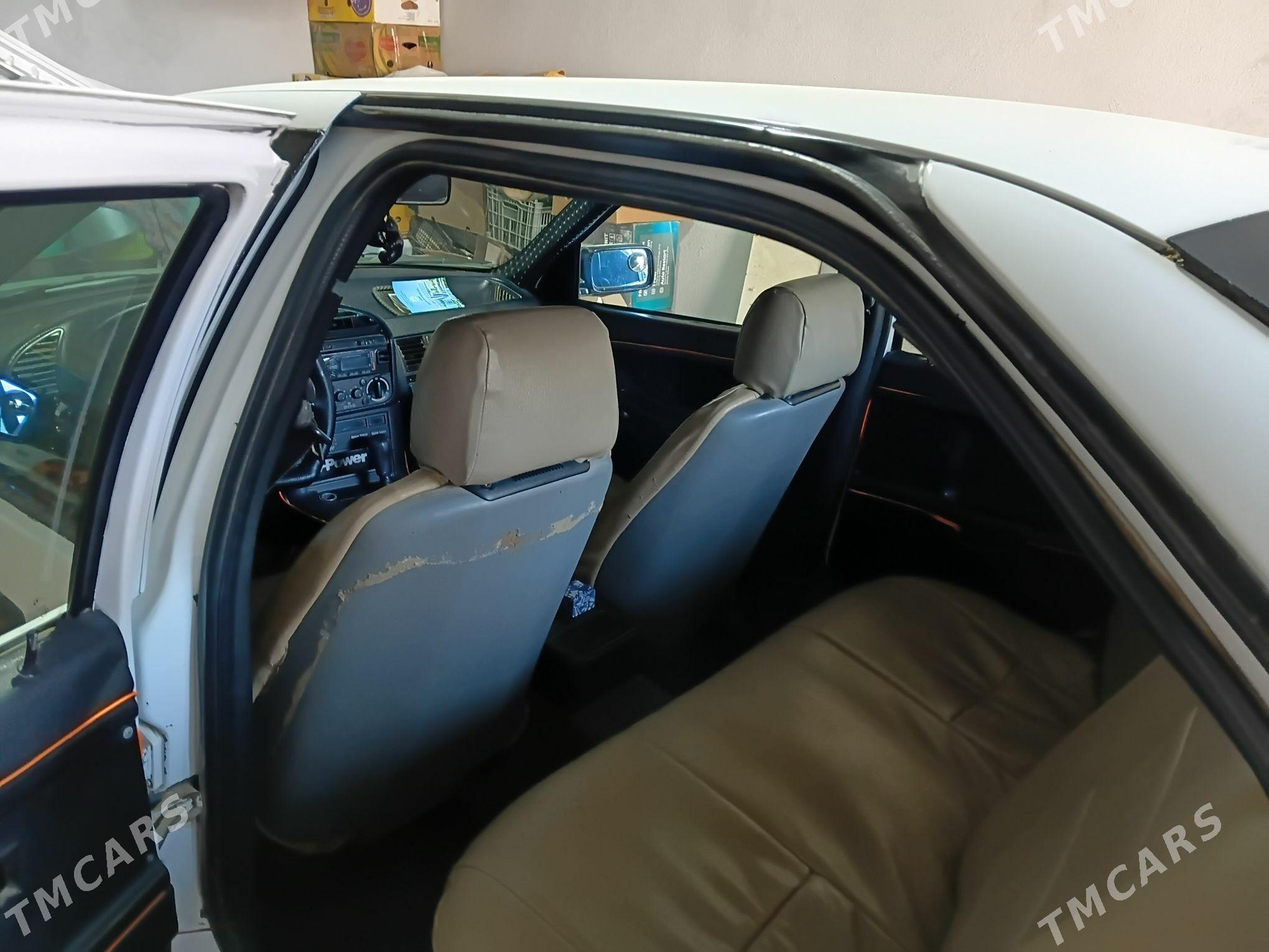 BMW 320 1992 - 35 000 TMT - Daşoguz - img 8