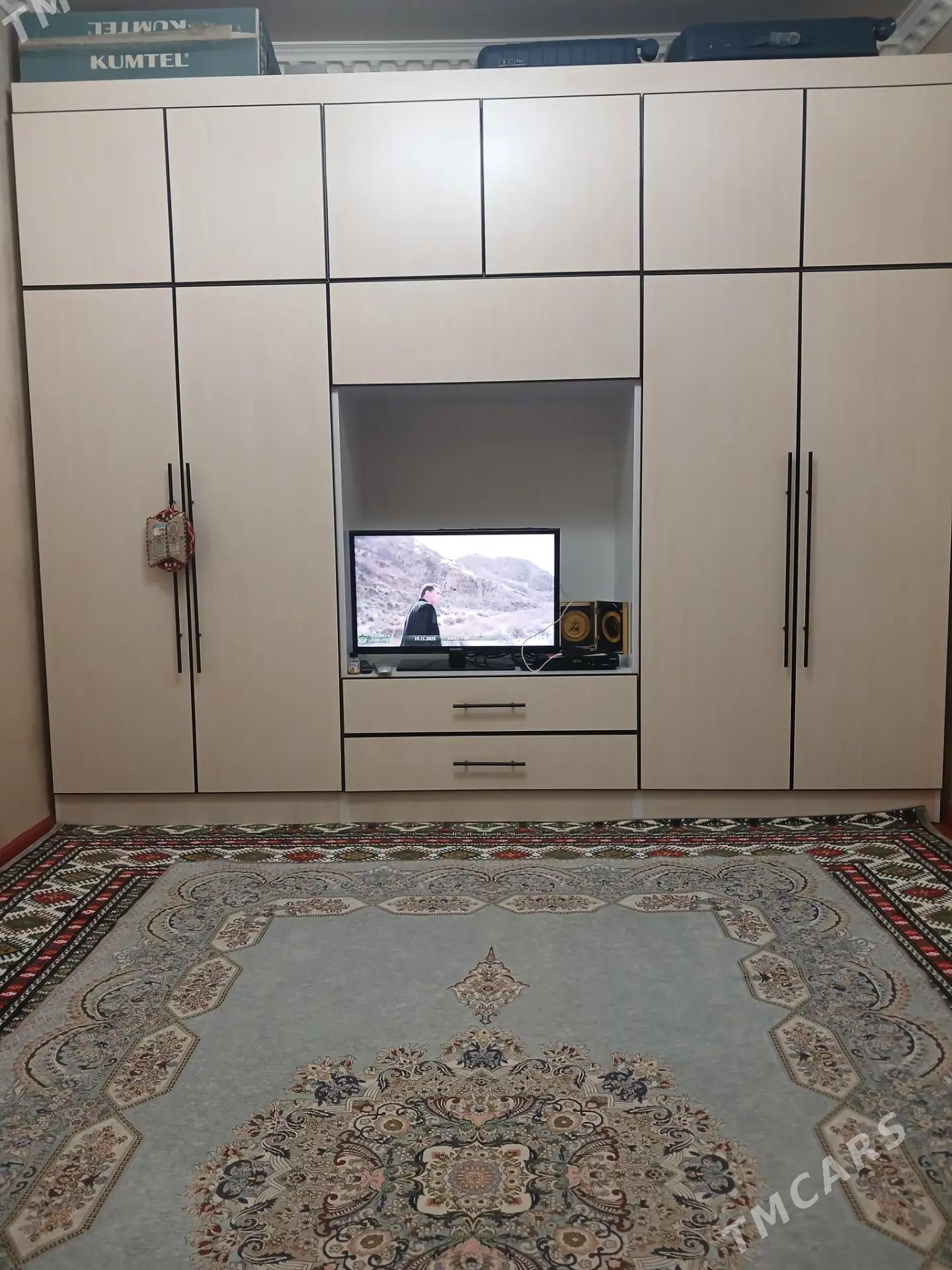 8 mkr gostinka 1 komnat - 8 мкр - img 4