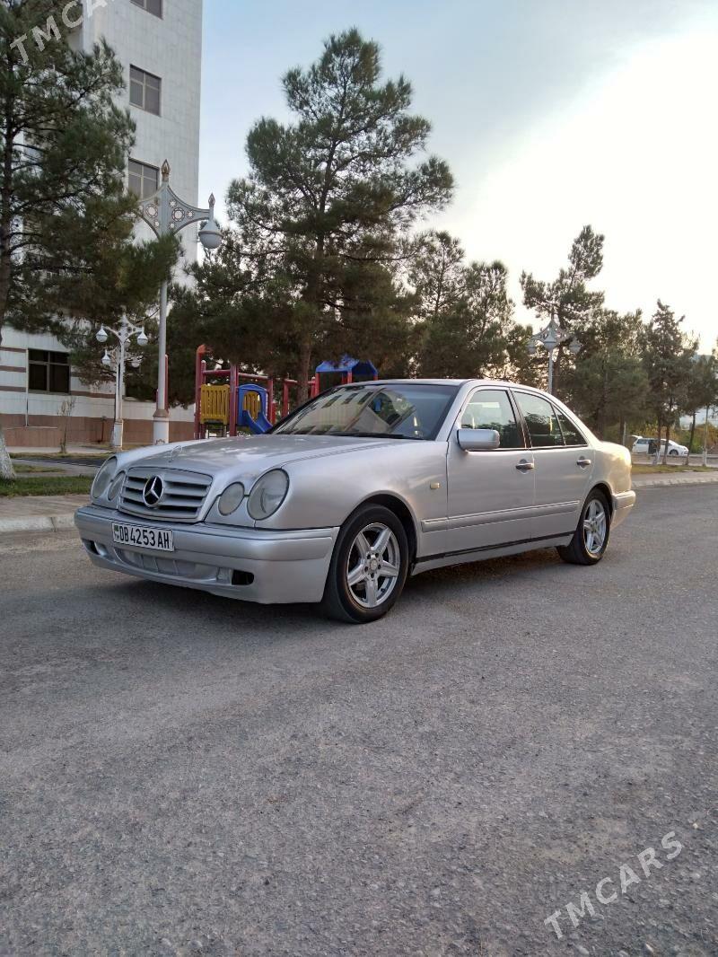 Mercedes-Benz E320 1996 - 56 000 TMT - Улица Ататурка - img 3