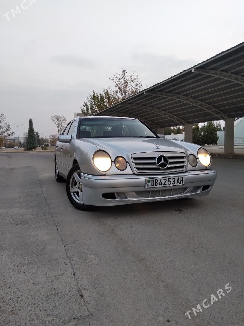 Mercedes-Benz E320 1996 - 56 000 TMT - Улица Ататурка - img 2