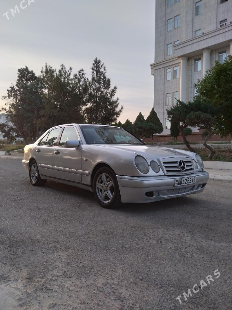 Mercedes-Benz E320 1996 - 56 000 TMT - Улица Ататурка - img 4