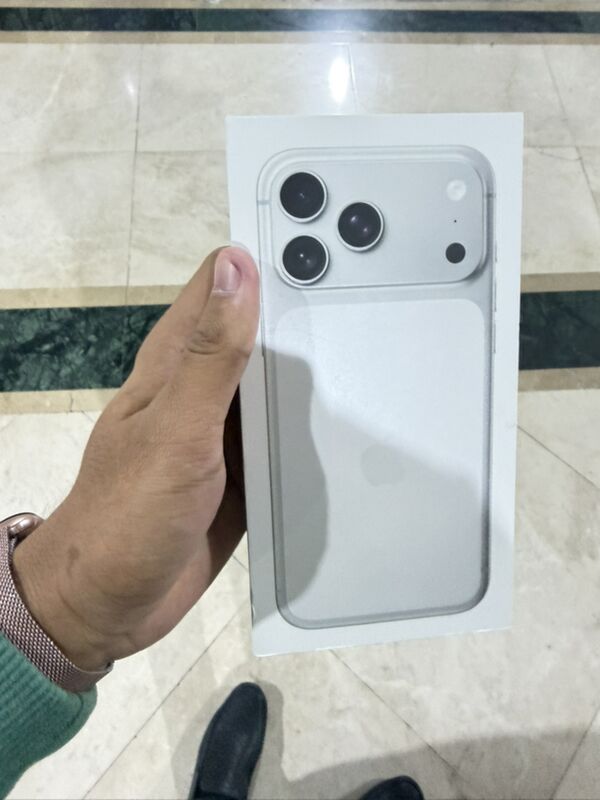 Döwrebap TelefoN! - Торговый центр "15 лет Независимости" - img 7