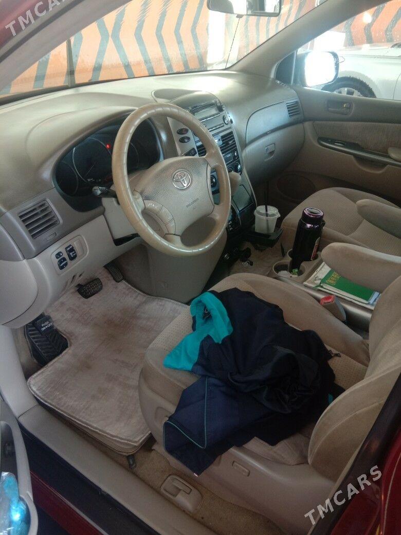 Toyota Sienna 2009 - 240 000 TMT - Мары - img 8