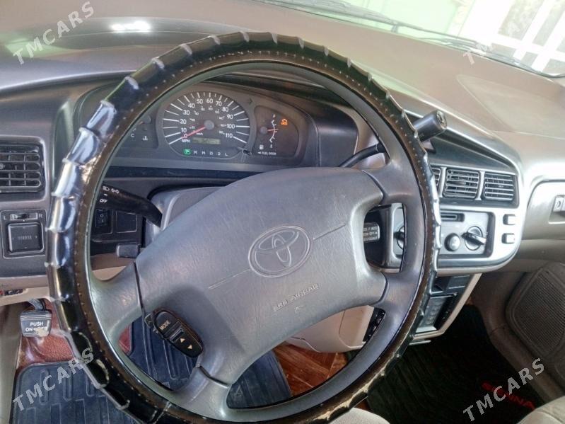 Toyota Sienna 1998 - 150 000 TMT - етр. Туркменбаши - img 3