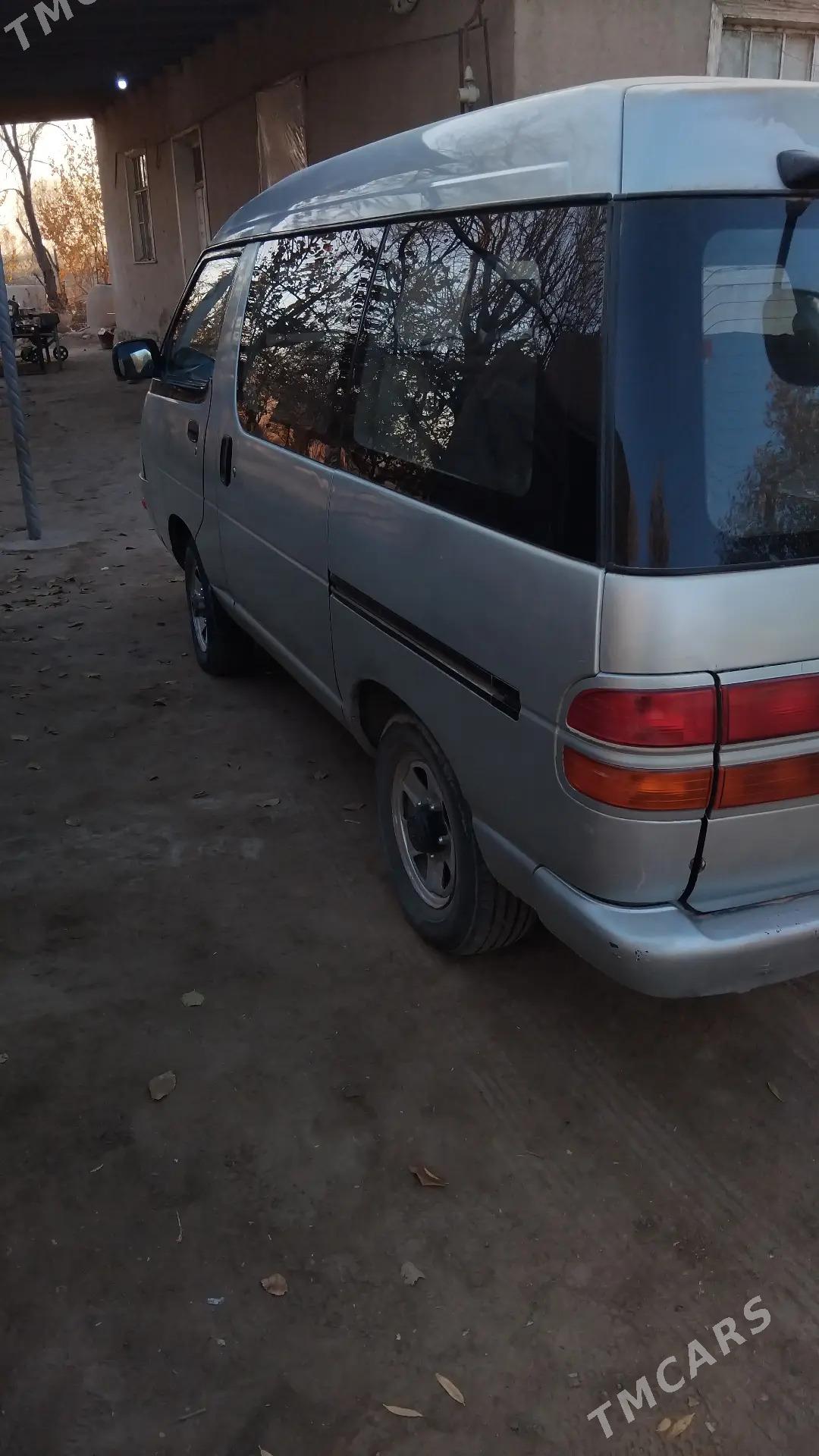 Toyota Town Ace 1993 - 22 000 TMT - Гурбансолтан Едже - img 3