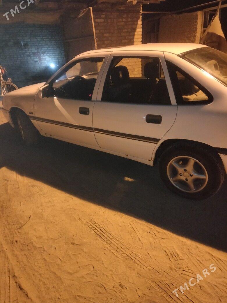 Opel Vectra 1989 - 30 000 TMT - Türkmengala - img 2