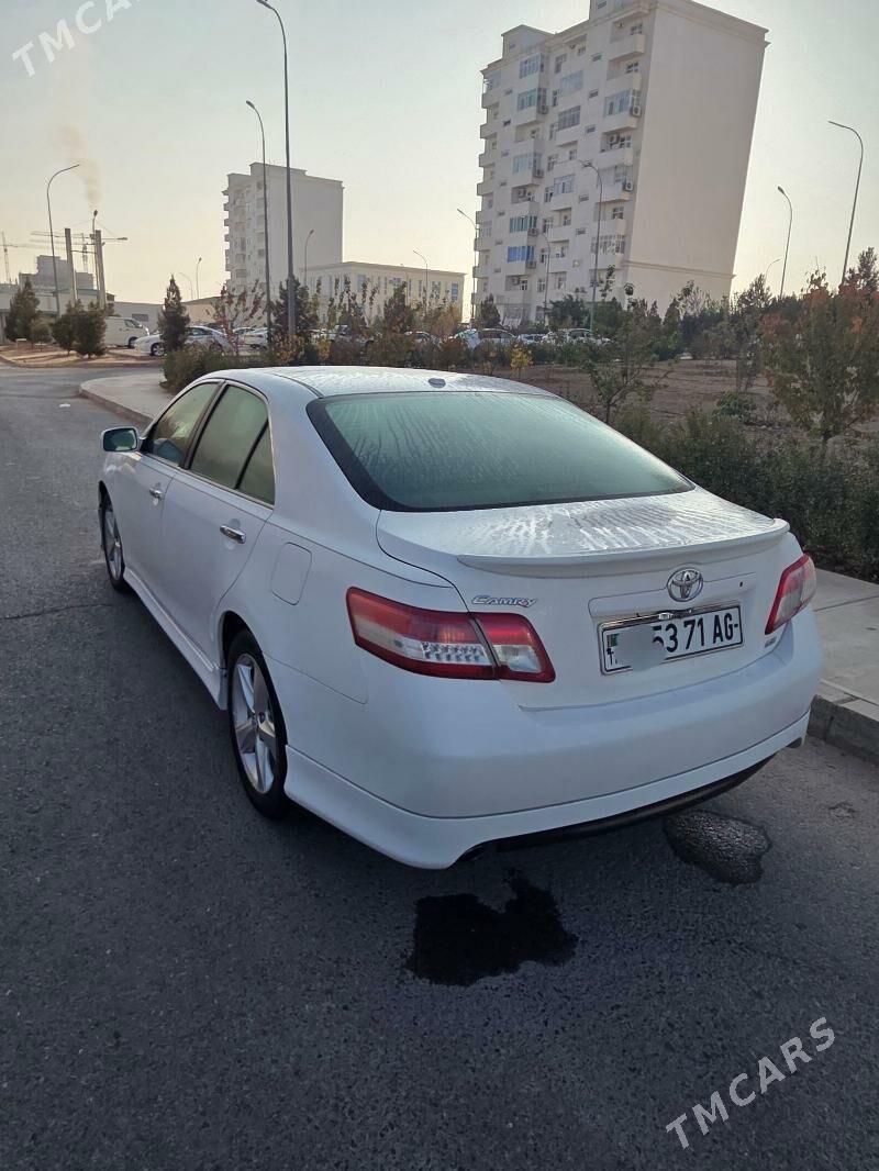 Toyota Camry 2010 - 210 000 TMT - Ашхабад - img 4