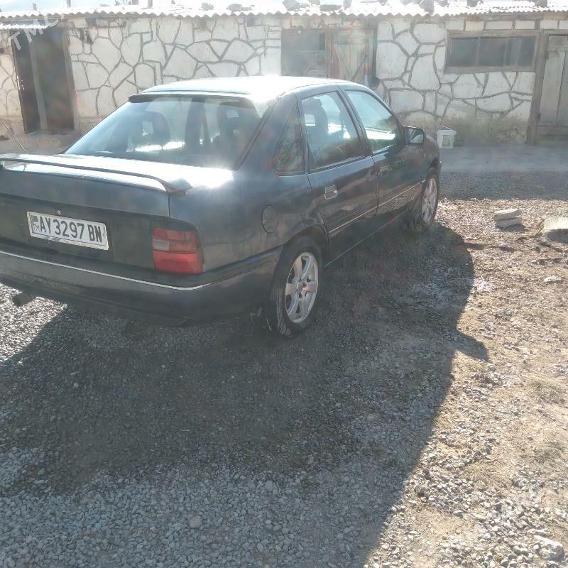 Opel Vectra 1989 - 25 000 TMT - Гызыларбат - img 6